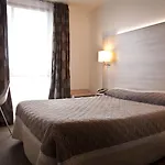 D'orsay Grand Matabiau فندق 2*