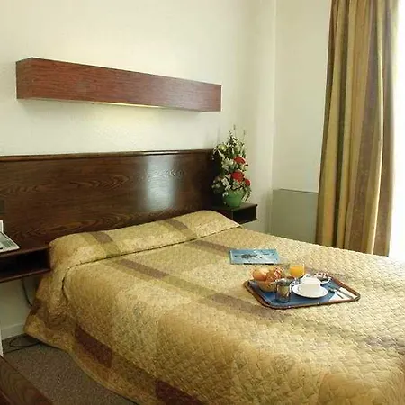 D'orsay Grand Matabiau 2*