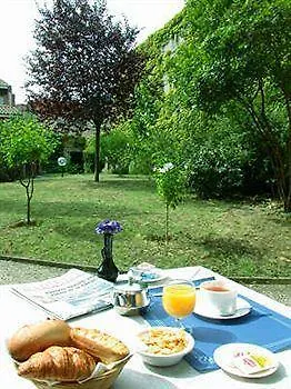 Hotel D'Orsay Grand Matabiau 2*